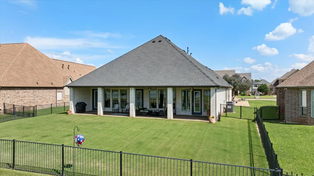 2603 Waters Edge Drive Granbury, TX 76048