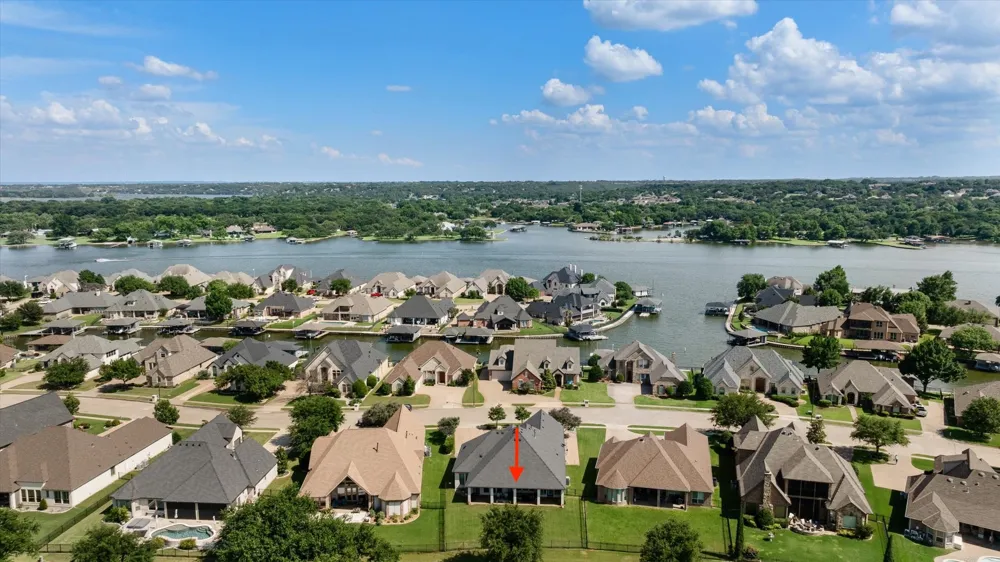 2603 Waters Edge Drive Granbury, TX 76048