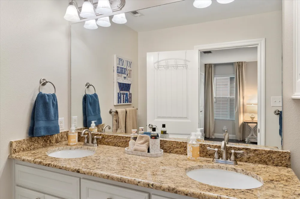 13700 Park Harbor Drive Eustace, TX 75124