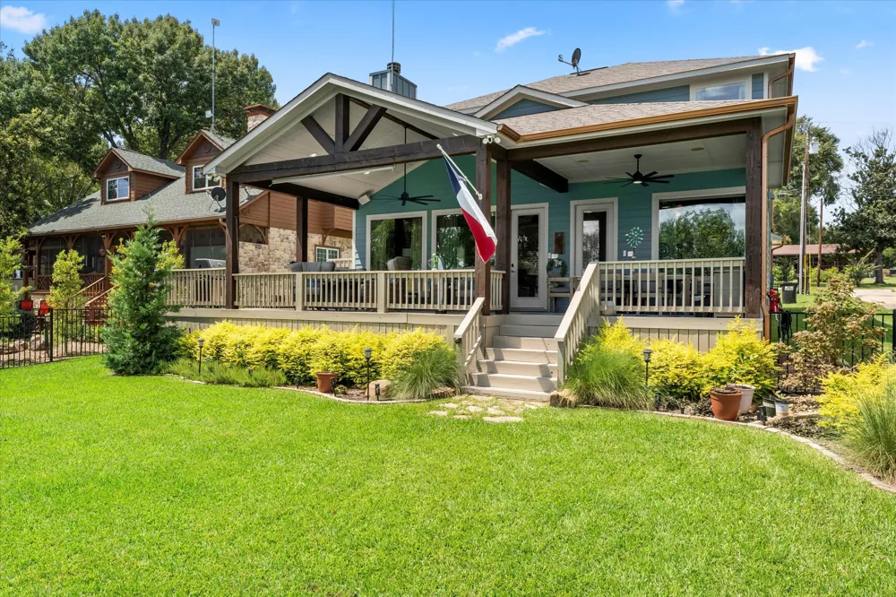 13700 Park Harbor Drive Eustace, TX 75124