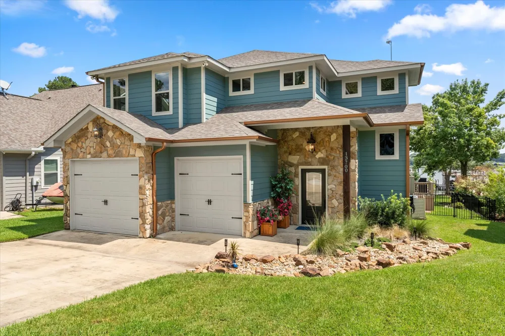 13700 Park Harbor Drive Eustace, TX 75124