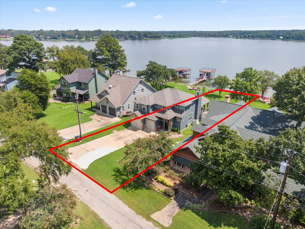 13700 Park Harbor Drive Eustace, TX 75124