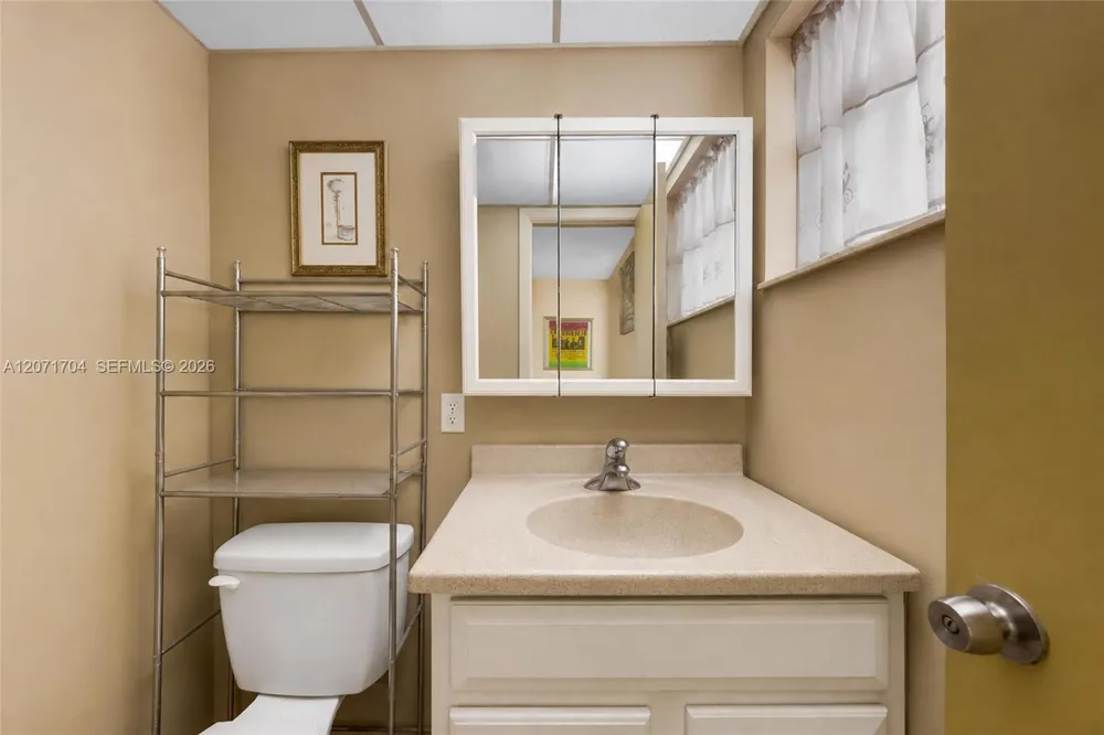 6750 Royal Palm Blvd #106E Margate, FL 33063