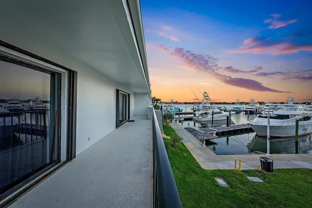 1200 Marine Way #G11 North Palm Beach, FL 33408