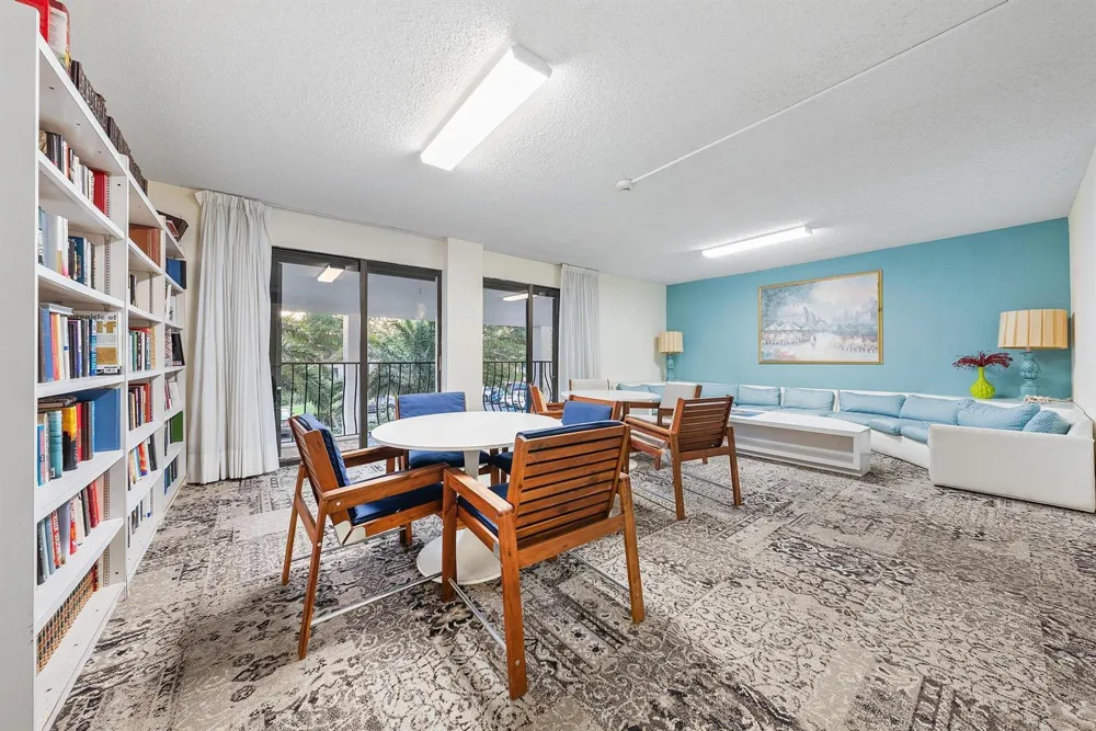 1200 Marine Way #G11 North Palm Beach, FL 33408