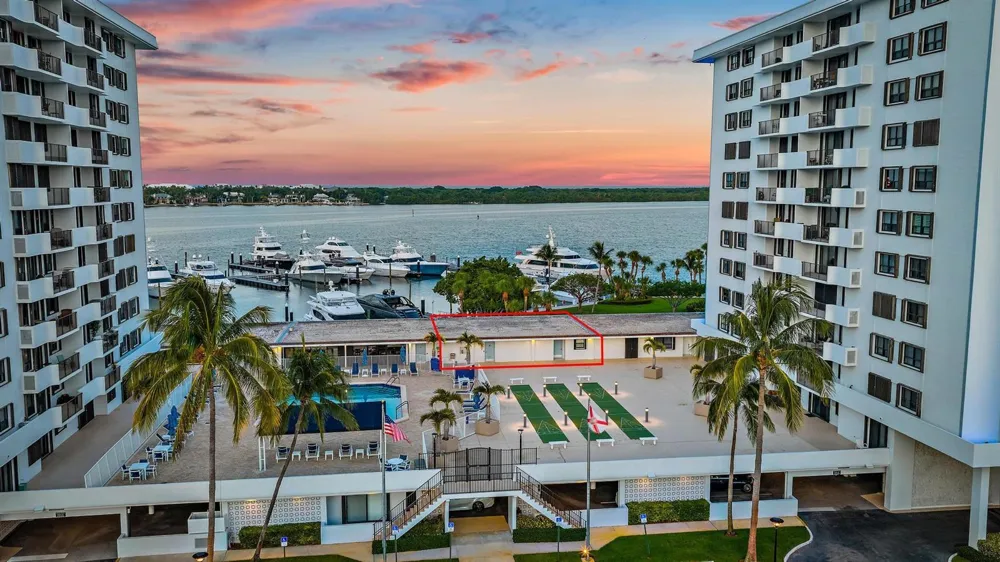 1200 Marine Way #G11 North Palm Beach, FL 33408