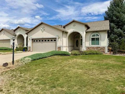 440 SE Old Goat Trail