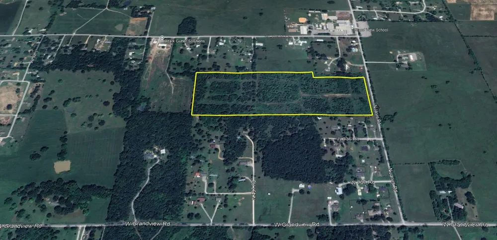 15300 Jarvis Road Tahlequah, OK 74464