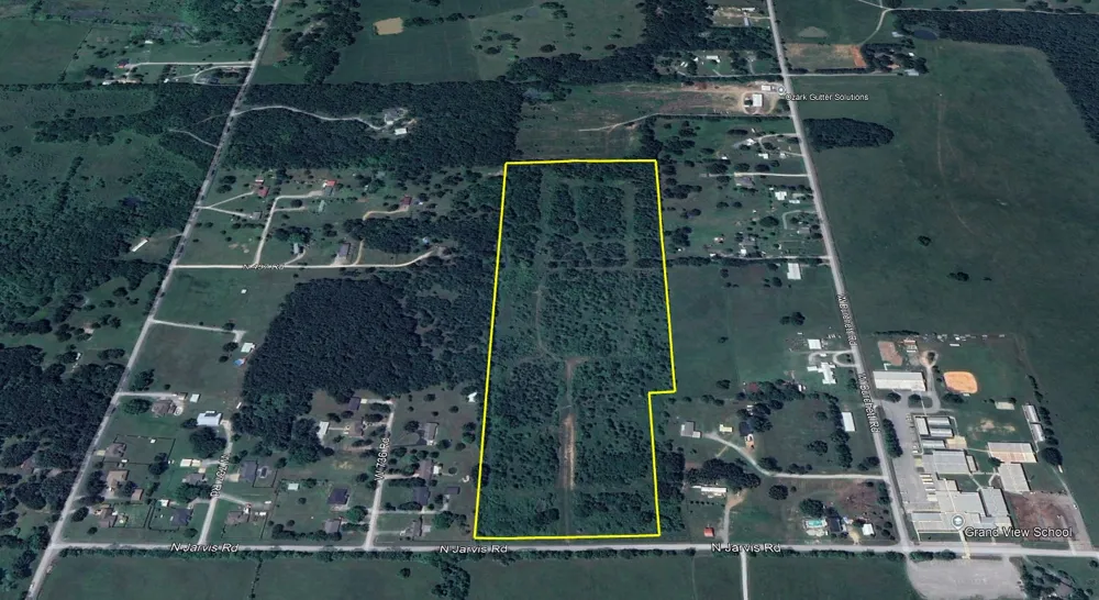 15300 Jarvis Road Tahlequah, OK 74464