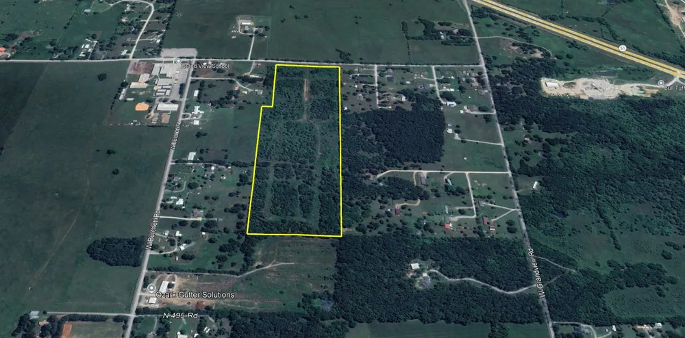 15300 Jarvis Road Tahlequah, OK 74464