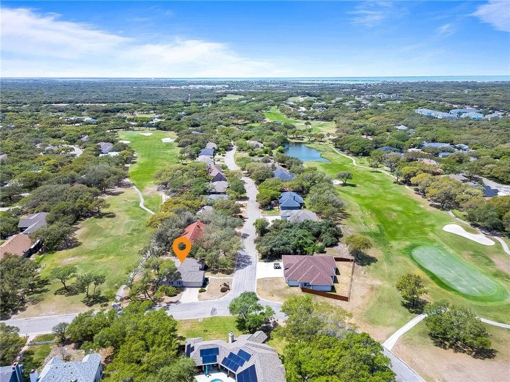 101 Cedar Ridge Drive Rockport, TX 78382