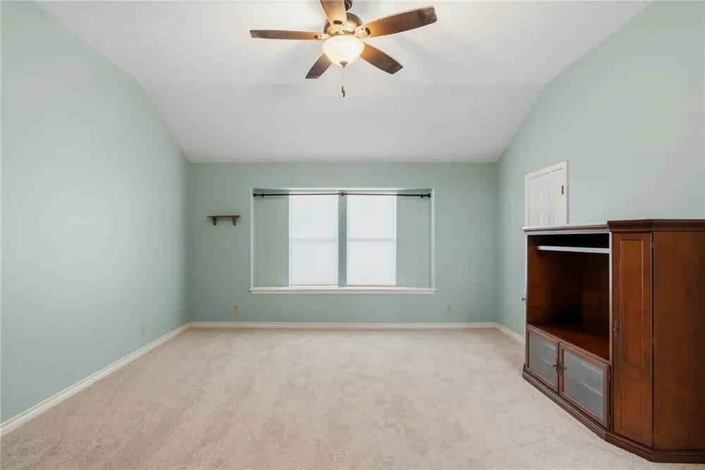 101 Cedar Ridge Drive Rockport, TX 78382