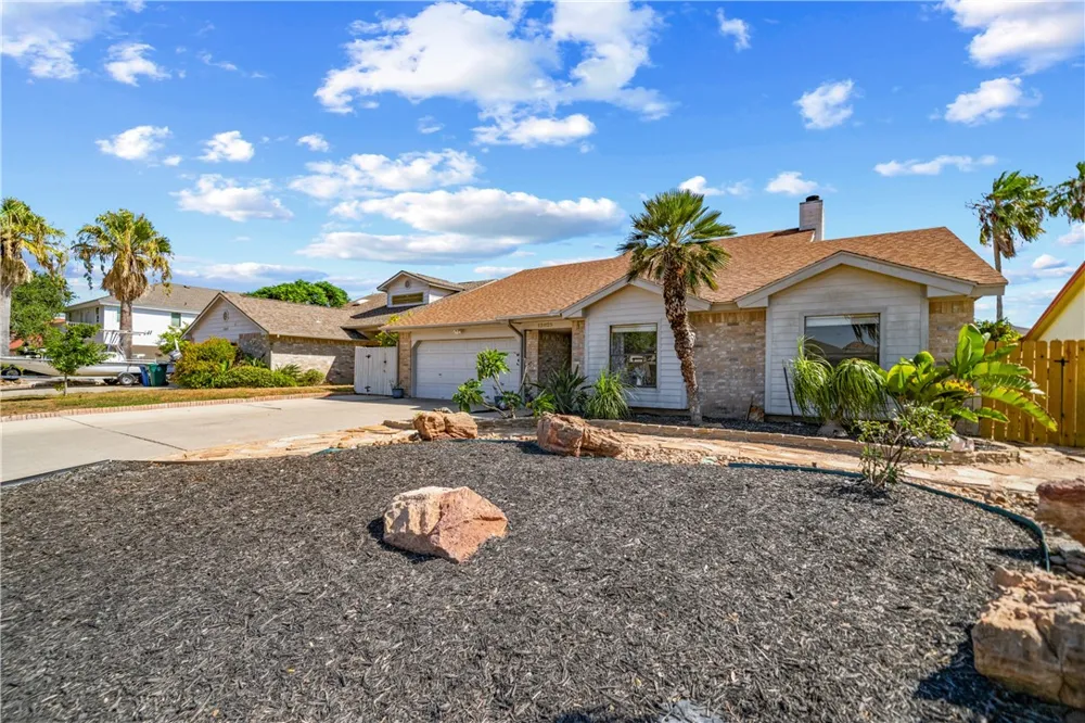 13825 Topsail Street Corpus Christi, TX 78418