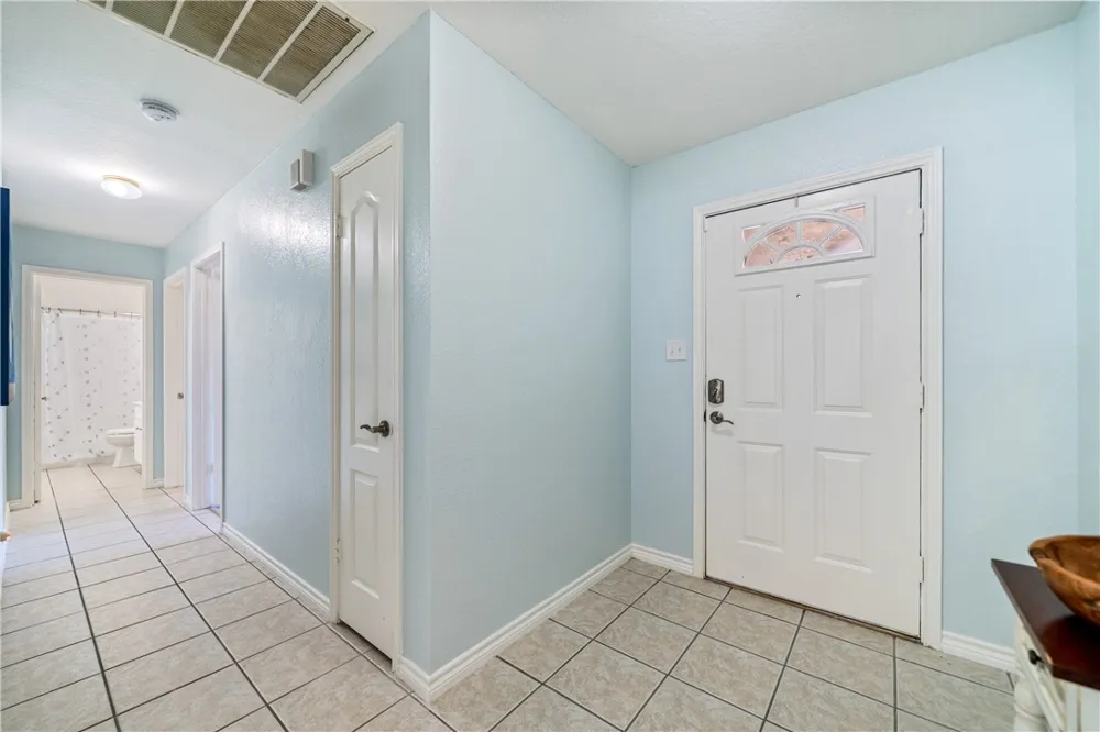 13825 Topsail Street Corpus Christi, TX 78418