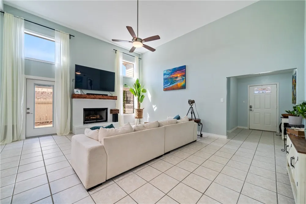13825 Topsail Street Corpus Christi, TX 78418