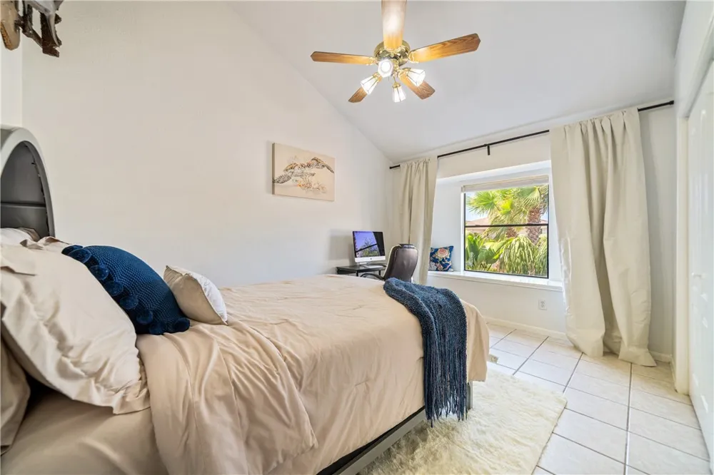 13825 Topsail Street Corpus Christi, TX 78418