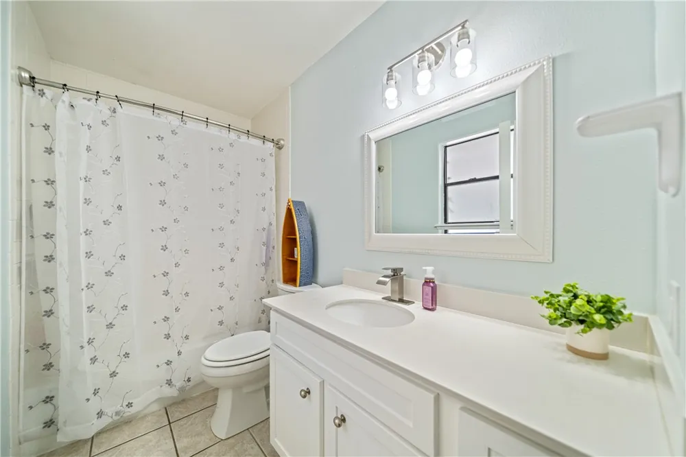 13825 Topsail Street Corpus Christi, TX 78418