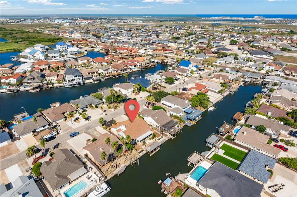 13825 Topsail Street Corpus Christi, TX 78418