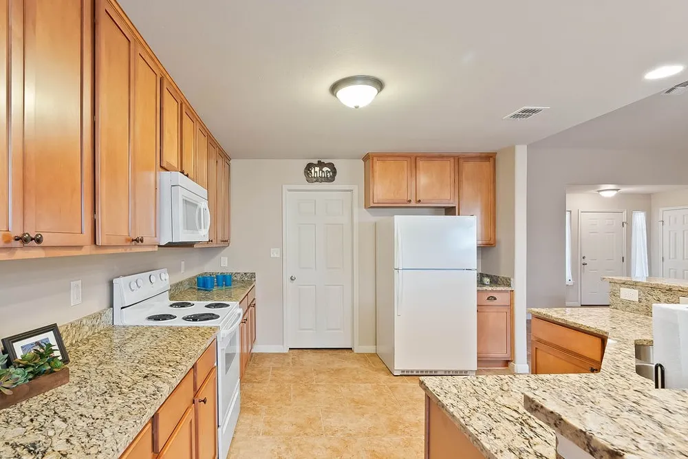 1506 Live Oak Street Rockport, TX 78382