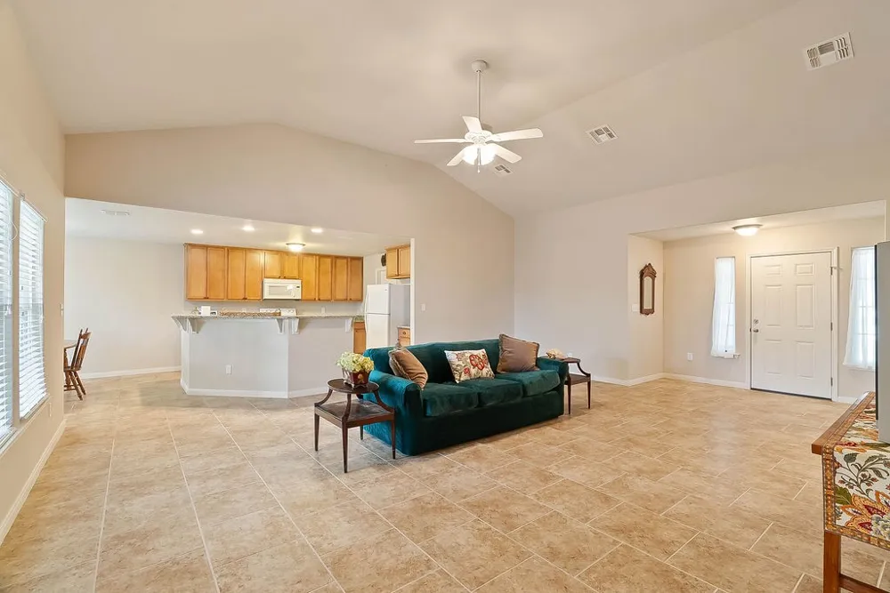1506 Live Oak Street Rockport, TX 78382