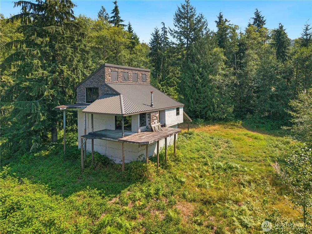 15124 State Route 530 NE Arlington, WA 98223