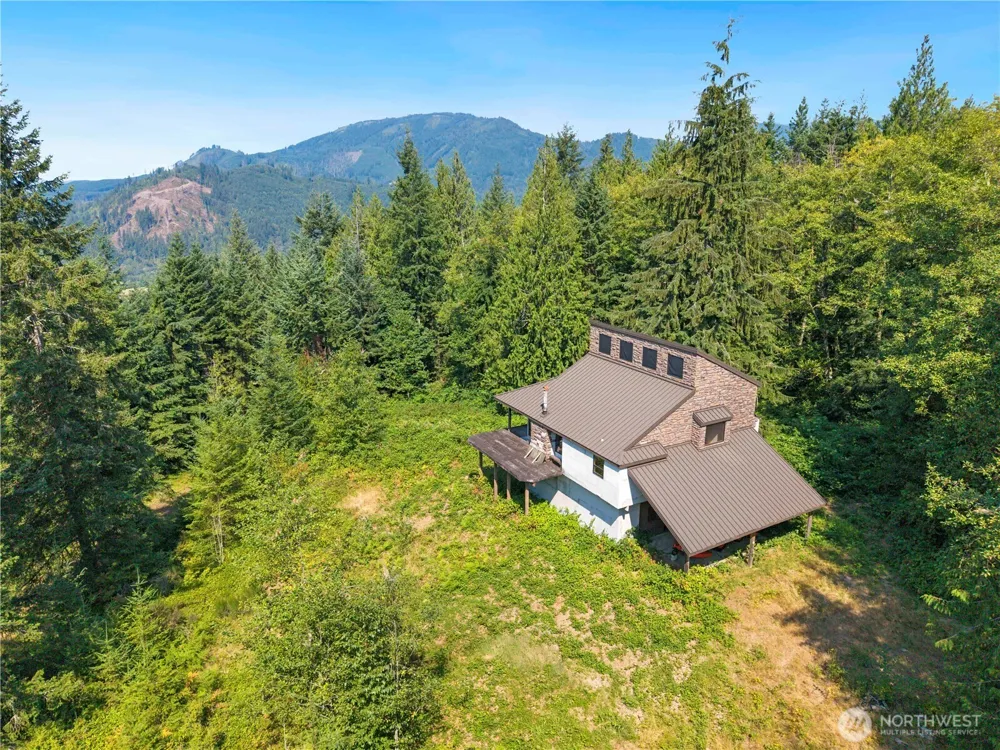 15124 State Route 530 NE Arlington, WA 98223