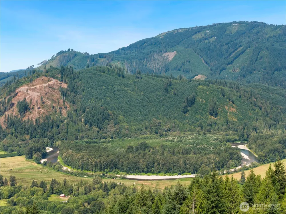 15124 State Route 530 NE Arlington, WA 98223