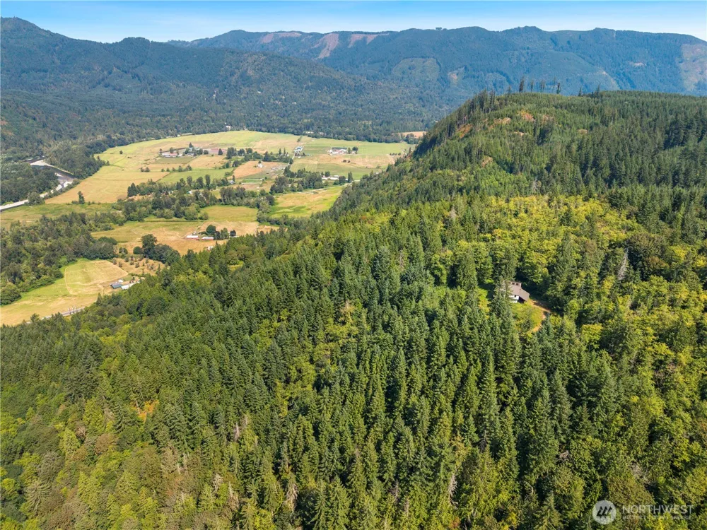 15124 State Route 530 NE Arlington, WA 98223