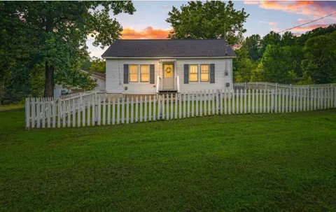 2404 Old Highway 68