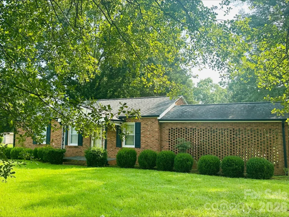 1952 Nc 16 Business Highway Denver, NC 28037