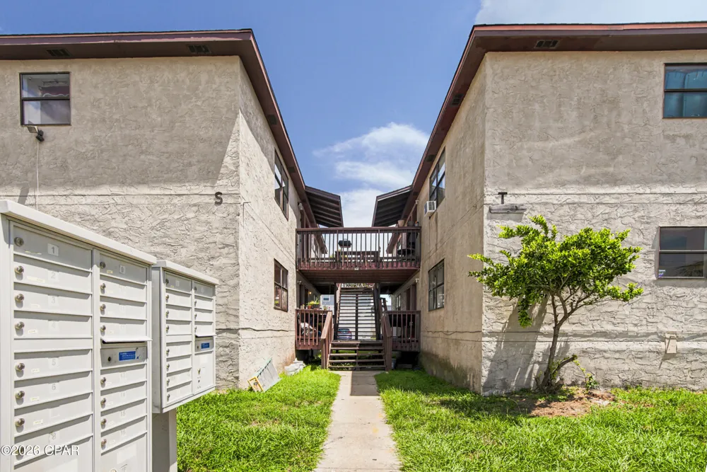 1339 E Park Road #R1-4 Panama City, FL 32404