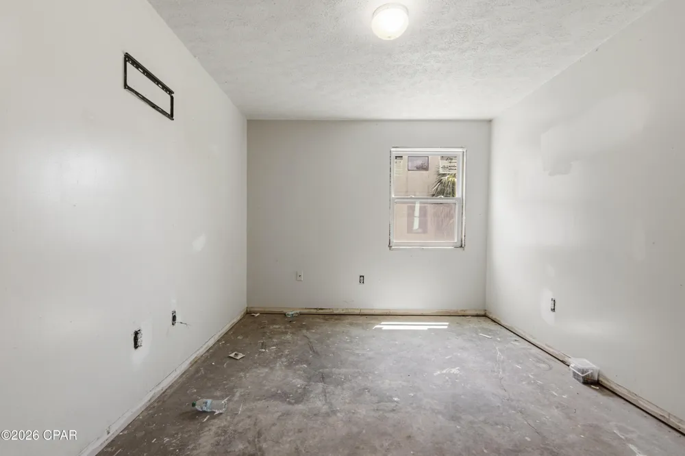 1339 E Park Road #R1-4 Panama City, FL 32404