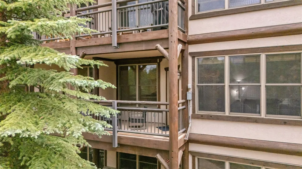 33 Broken Lance Drive #206S Breckenridge, CO 80424