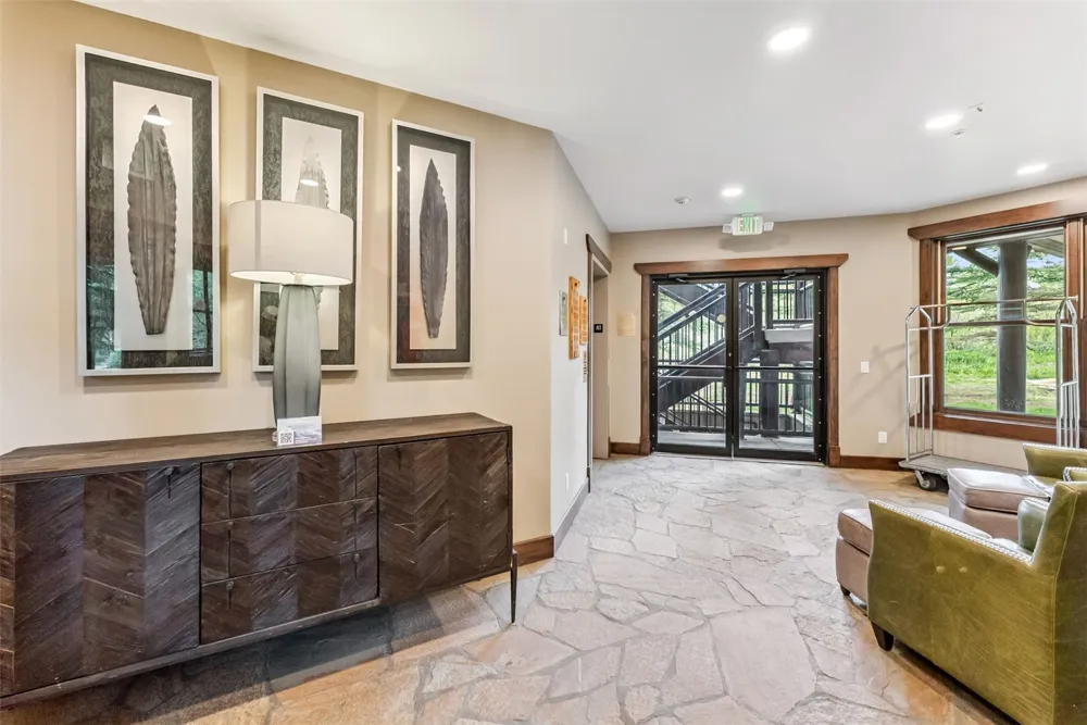 33 Broken Lance Drive #206S Breckenridge, CO 80424