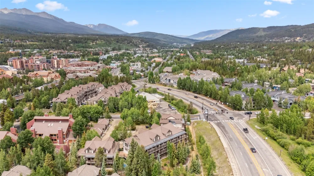 33 Broken Lance Drive #206S Breckenridge, CO 80424