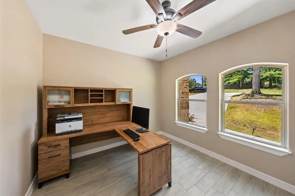 643 Southcreek Park Livingston, TX 77351