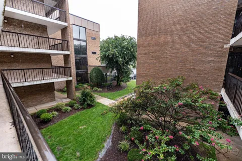 227 CANAL PARK DRIVE #206