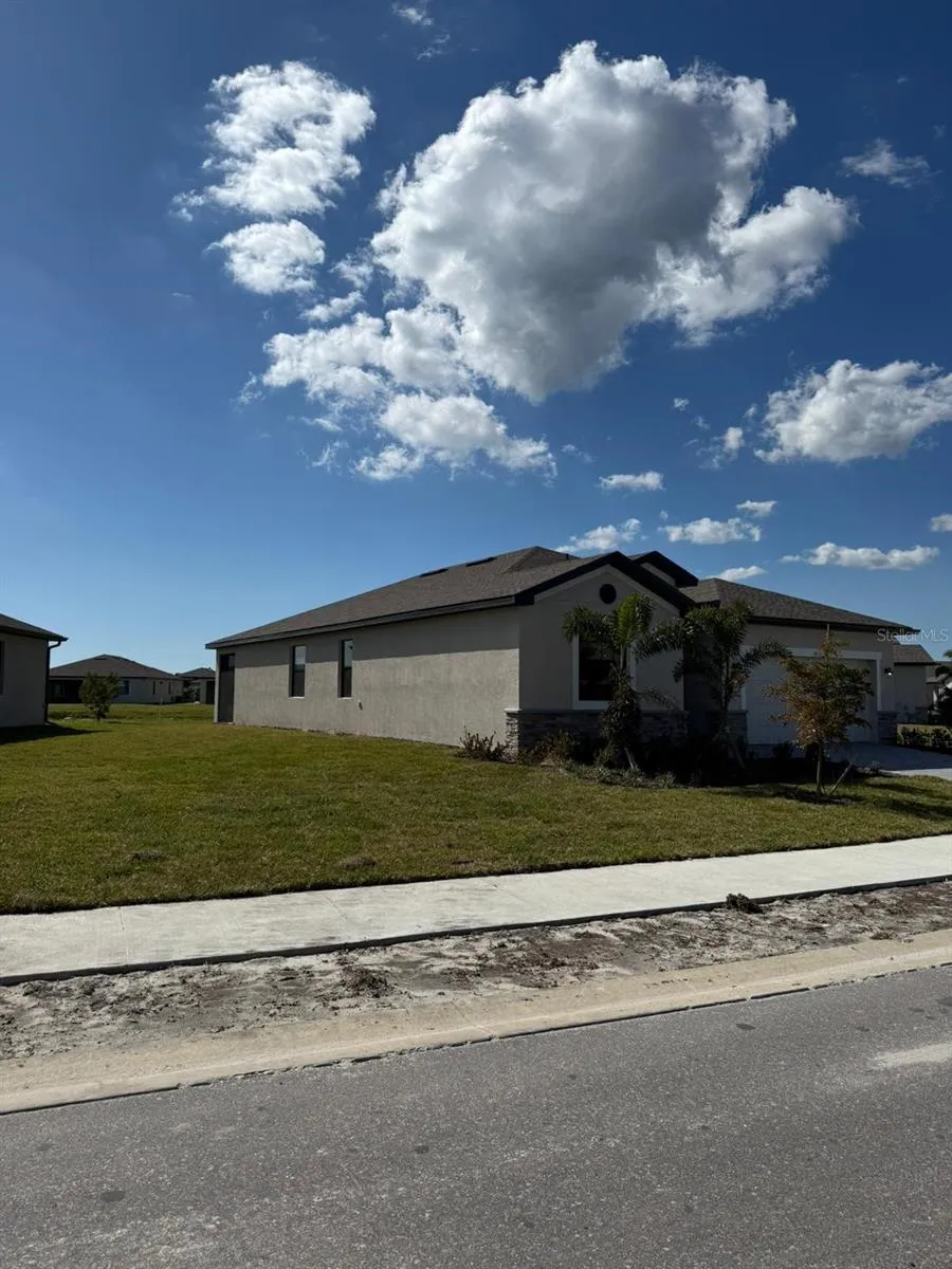 1553 SADDLEWOOD CIRCLE Port Charlotte, FL 33953