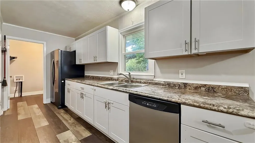 552 Everett Springs Road SW Calhoun, GA 30701