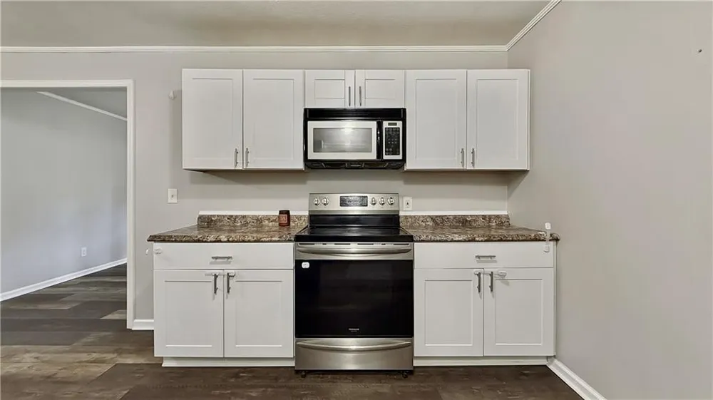 552 Everett Springs Road SW Calhoun, GA 30701