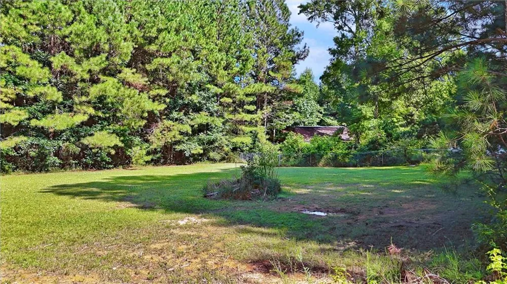 552 Everett Springs Road SW Calhoun, GA 30701