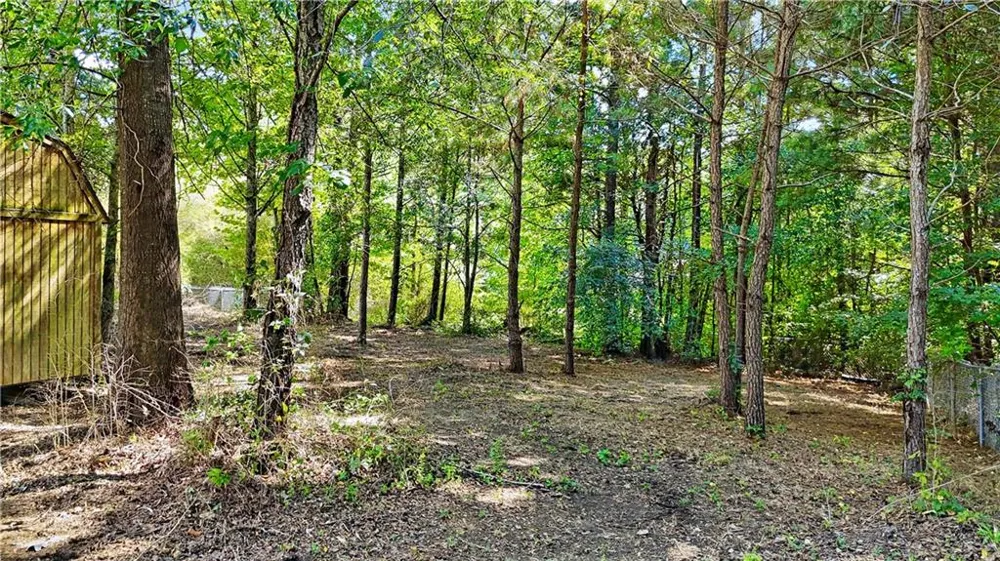 552 Everett Springs Road SW Calhoun, GA 30701