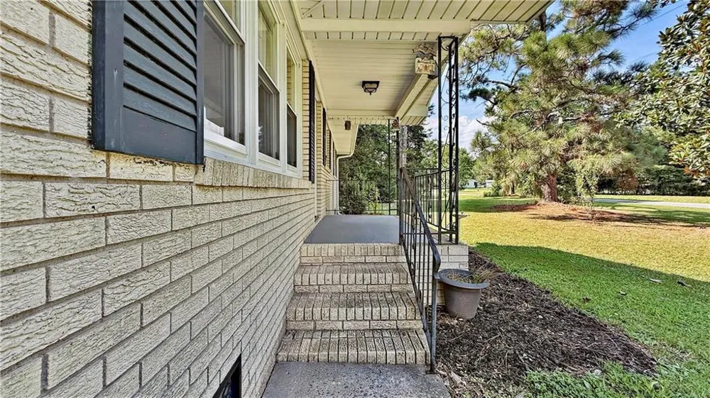 552 Everett Springs Road SW Calhoun, GA 30701