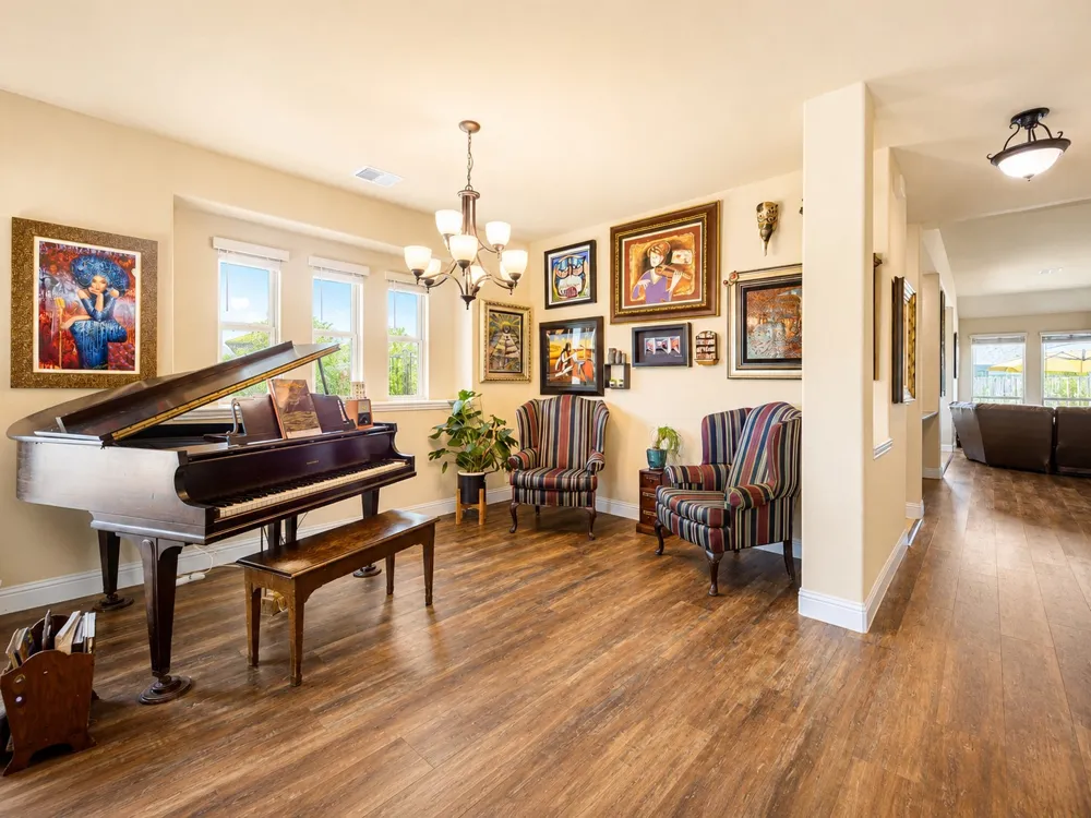320 Robert Joseph Street Burleson, TX 76028
