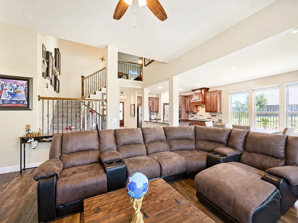 320 Robert Joseph Street Burleson, TX 76028