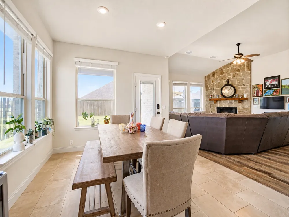 320 Robert Joseph Street Burleson, TX 76028