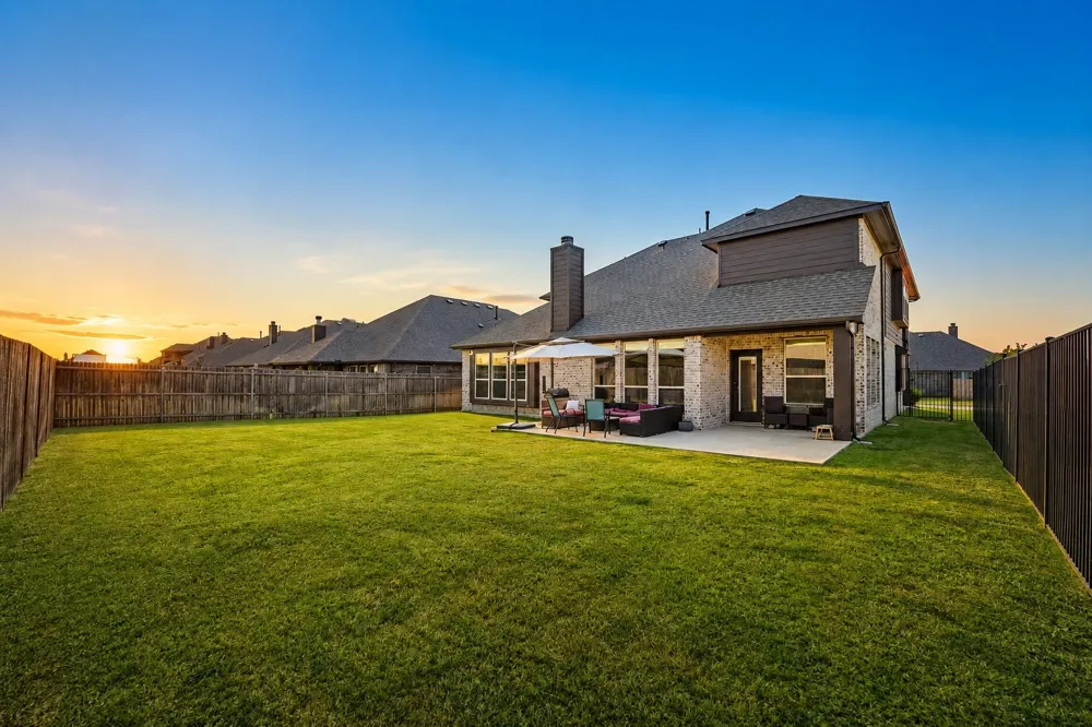 320 Robert Joseph Street Burleson, TX 76028