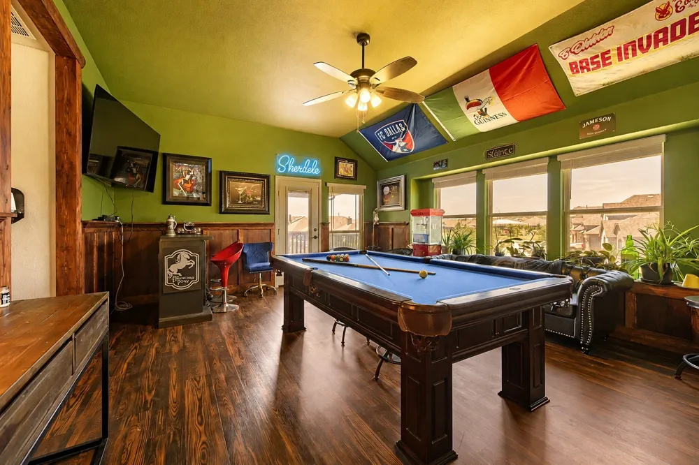 320 Robert Joseph Street Burleson, TX 76028