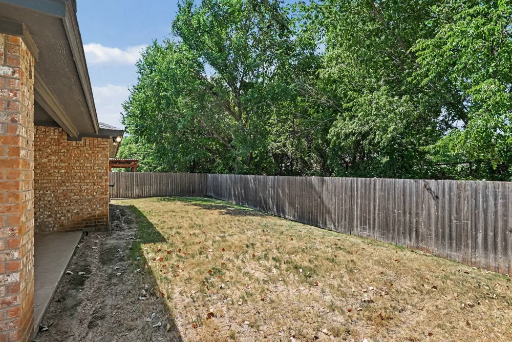 977 Sam Street Springtown, TX 76082