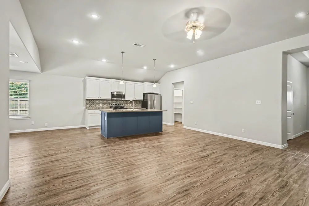 977 Sam Street Springtown, TX 76082